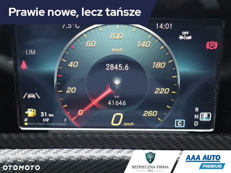 Mercedes-Benz CLA - 12