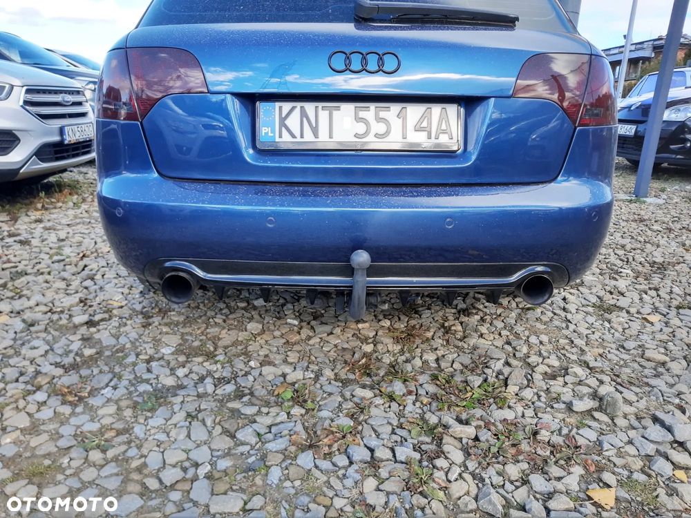 Audi A4 Avant - 10