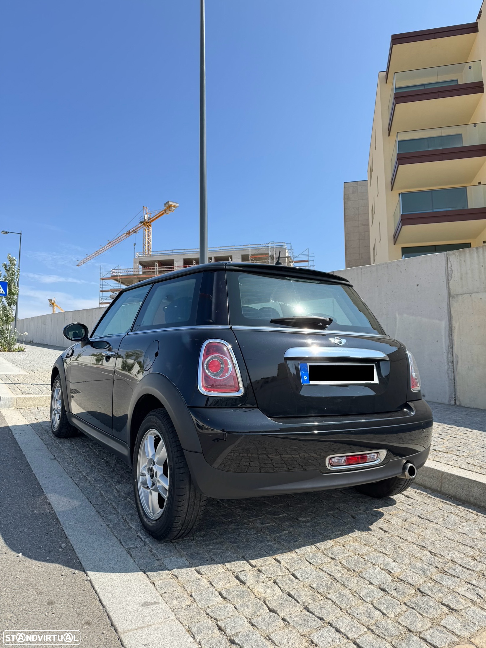 MINI 3 Portas One D - 3