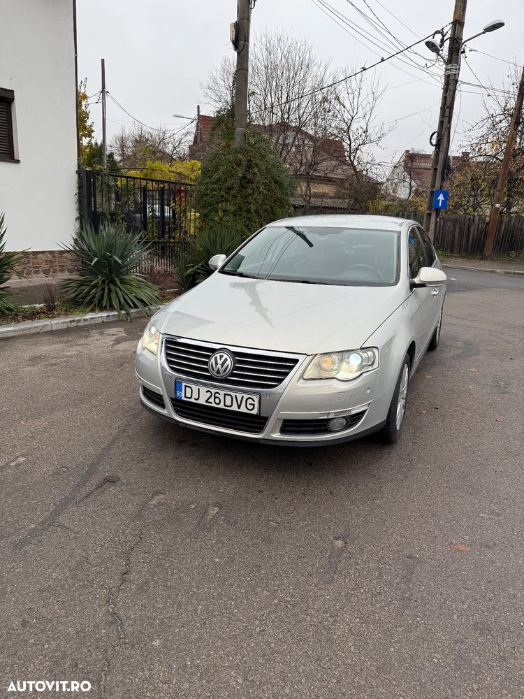 Volkswagen Passat 2.0 TDI DPF DSG Highline - 1
