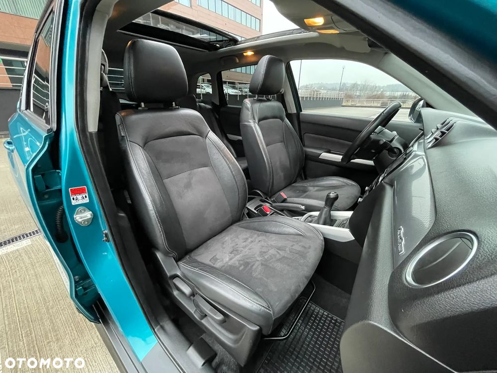 Suzuki Vitara 1.6 XLED SUN 4WD - 30