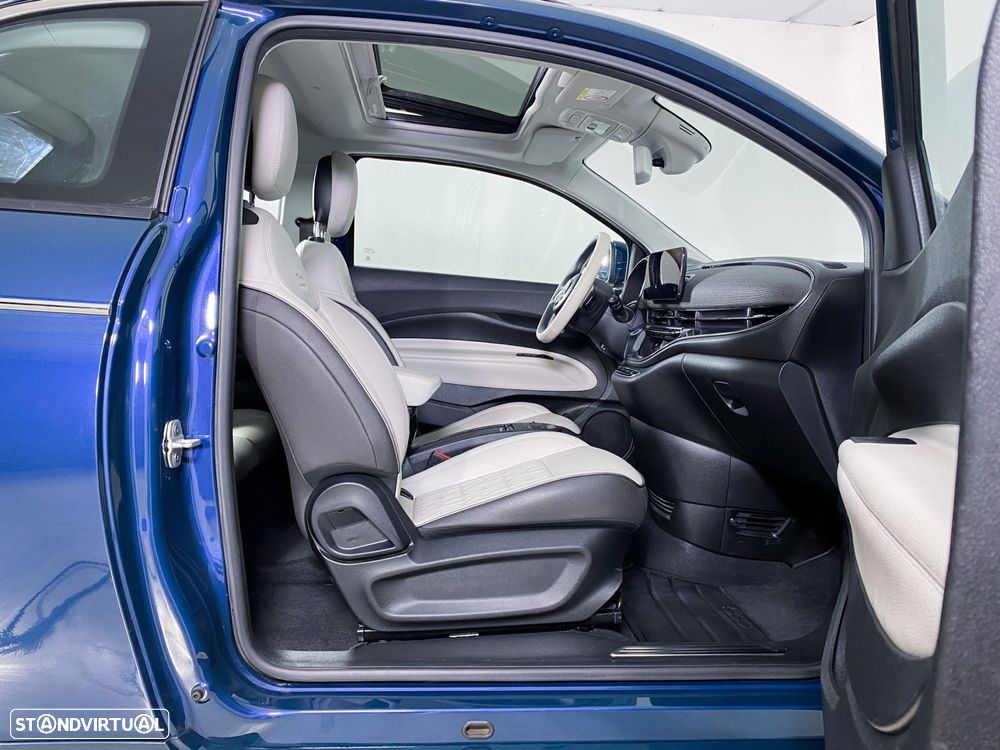 Fiat 500e La Prima - 17