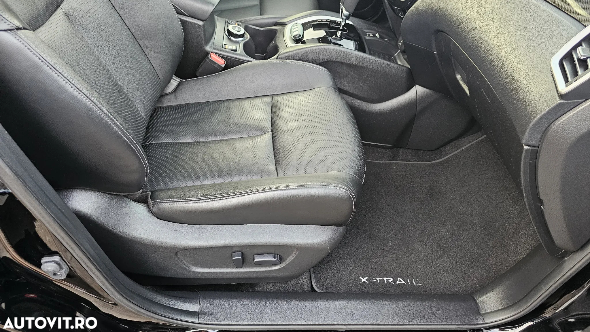 Nissan X-Trail 2.0 dCi ALL-MODE 4x4i Xtronic Tekna - 26