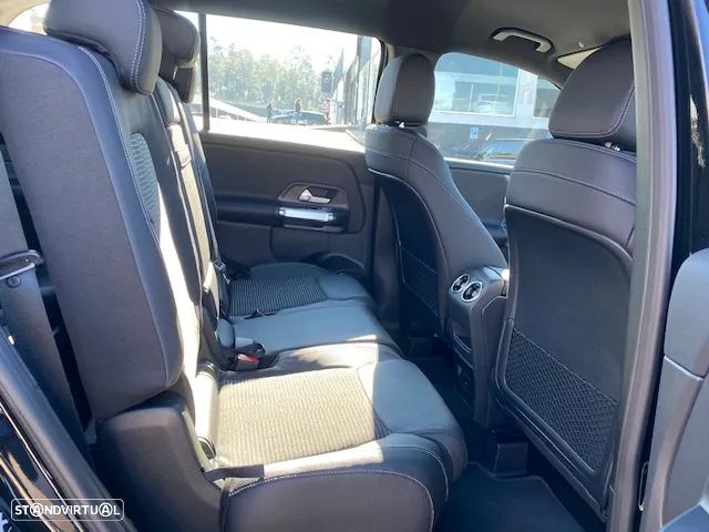 Mercedes-Benz GLB 180 d Progressive - 2