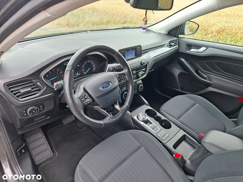 Ford Focus 1.0 EcoBoost Trend Edition - 13
