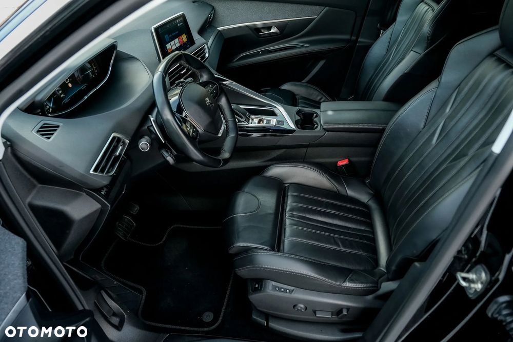 Peugeot 3008 BlueHDi 180 Stop & Start EAT8 Allure - 22