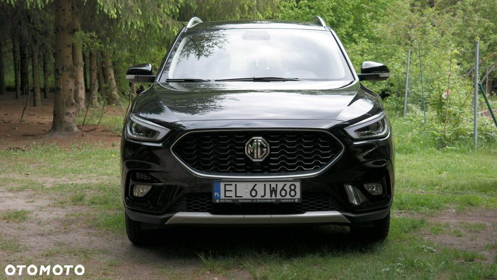 MG ZS - 19