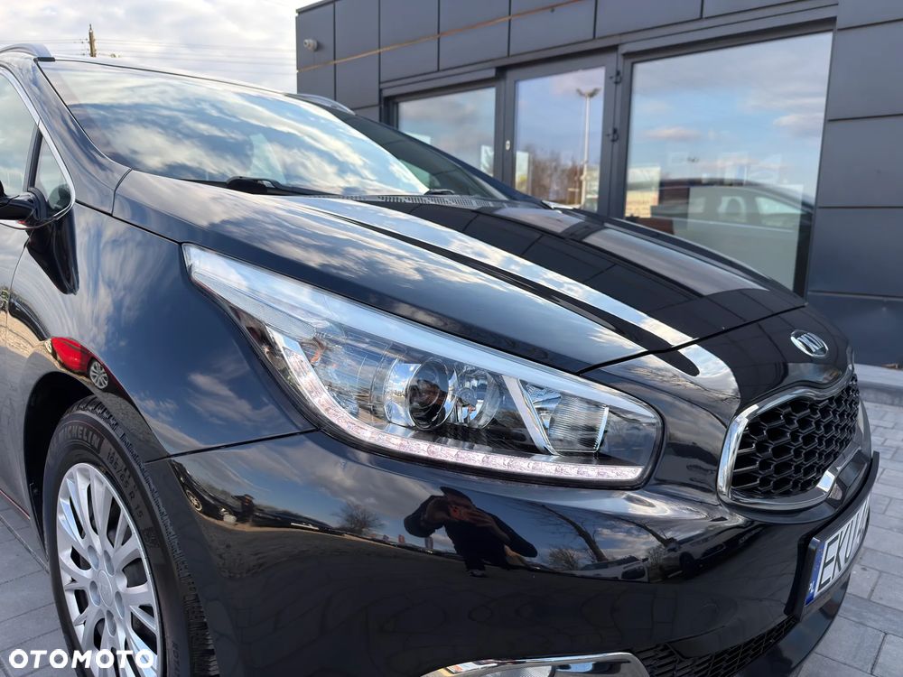 Kia Ceed 1.6 GDI Business Line - 31