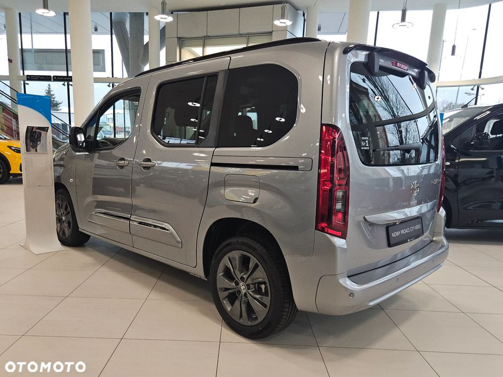 Toyota Proace City Verso 1.5 D-4D Family - 7