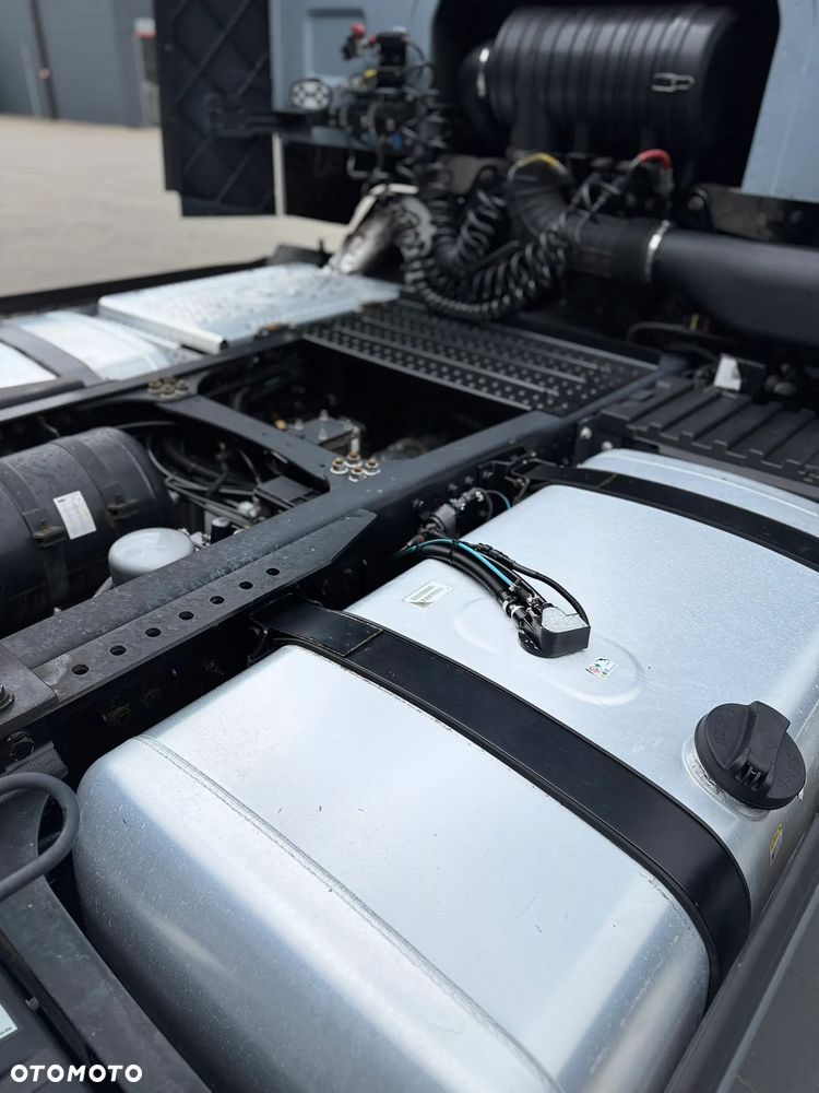 Ford F-MAX 500 - 9