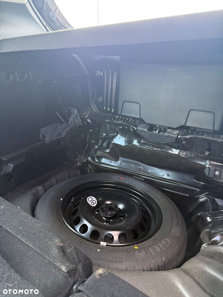 Dacia Sandero - 10