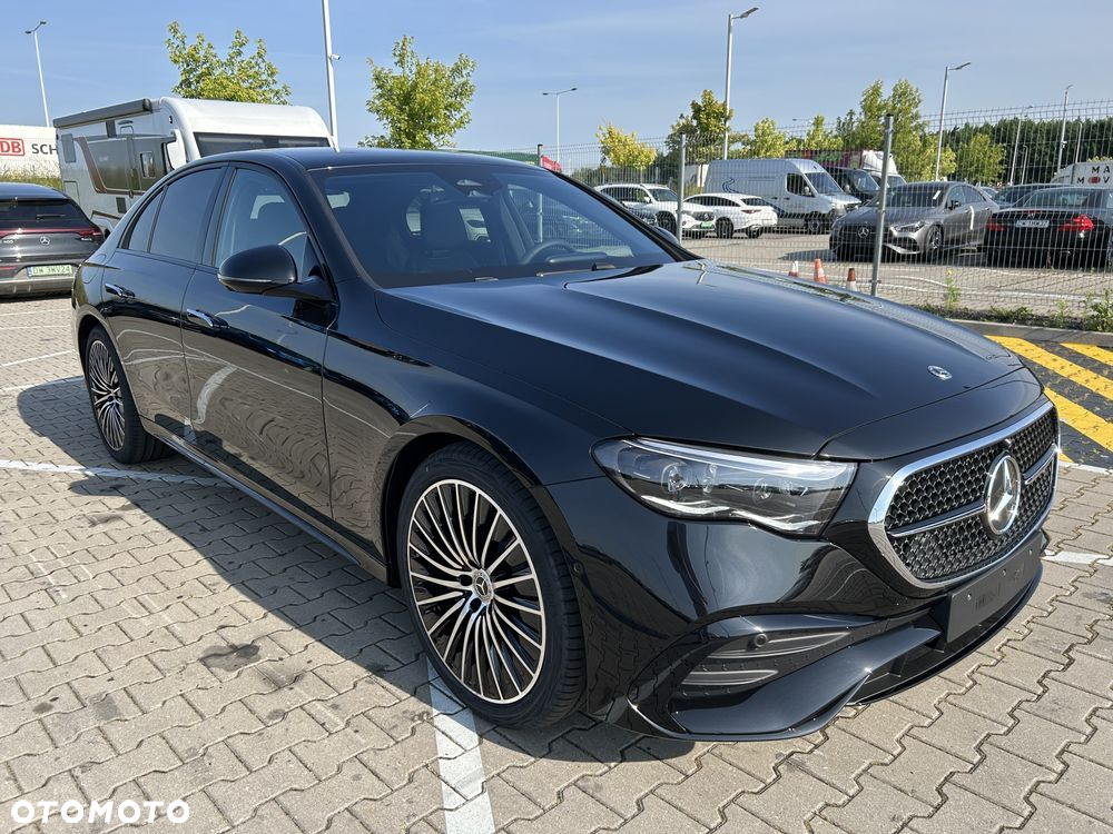 Mercedes-Benz Klasa E 220 d mHEV 4-Matic AMG 9G-Tronic - 3