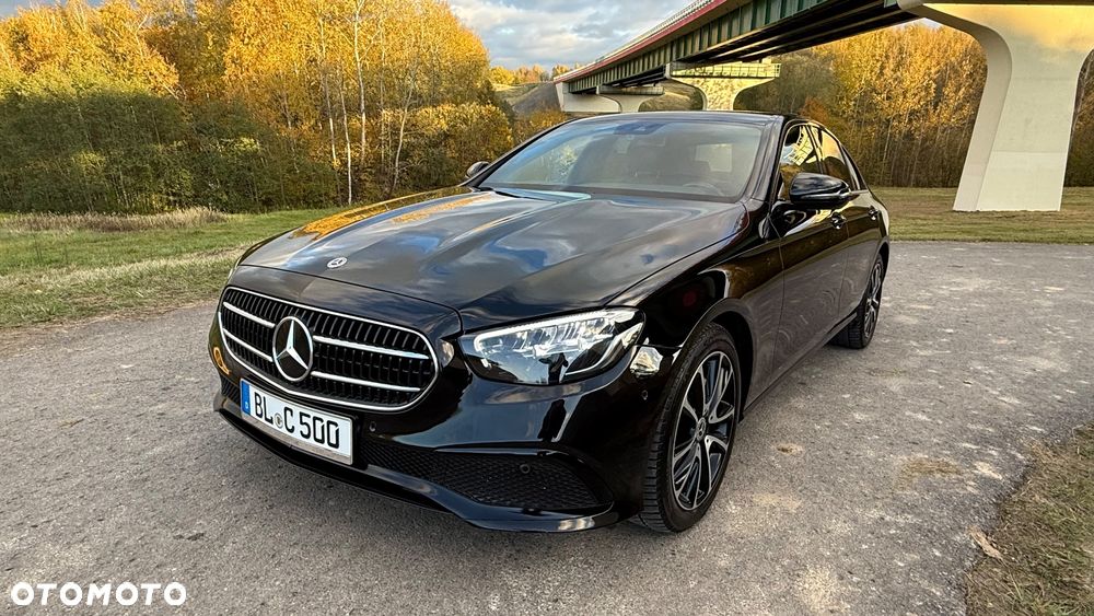 Mercedes-Benz Klasa E 220 d T 9G-TRONIC - 14