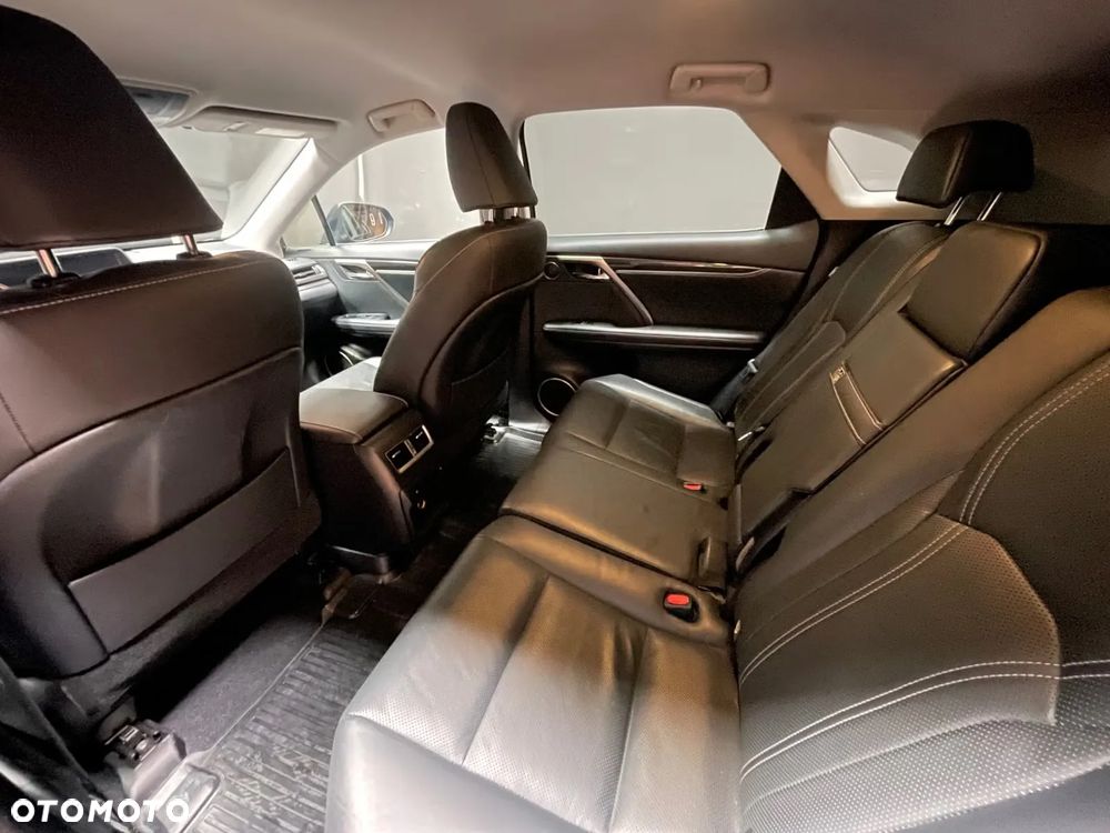Lexus RX 450h (hybrid) - 10