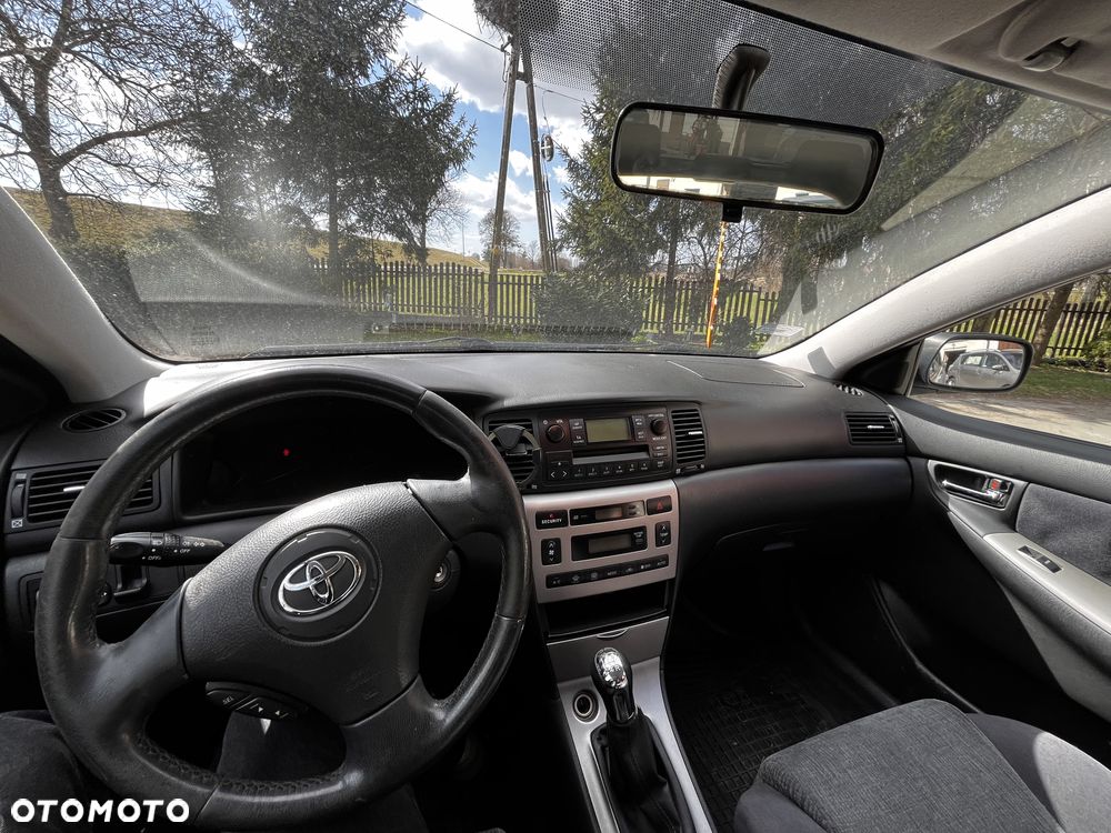 Toyota Corolla 2.0 D-4D Executive - 5