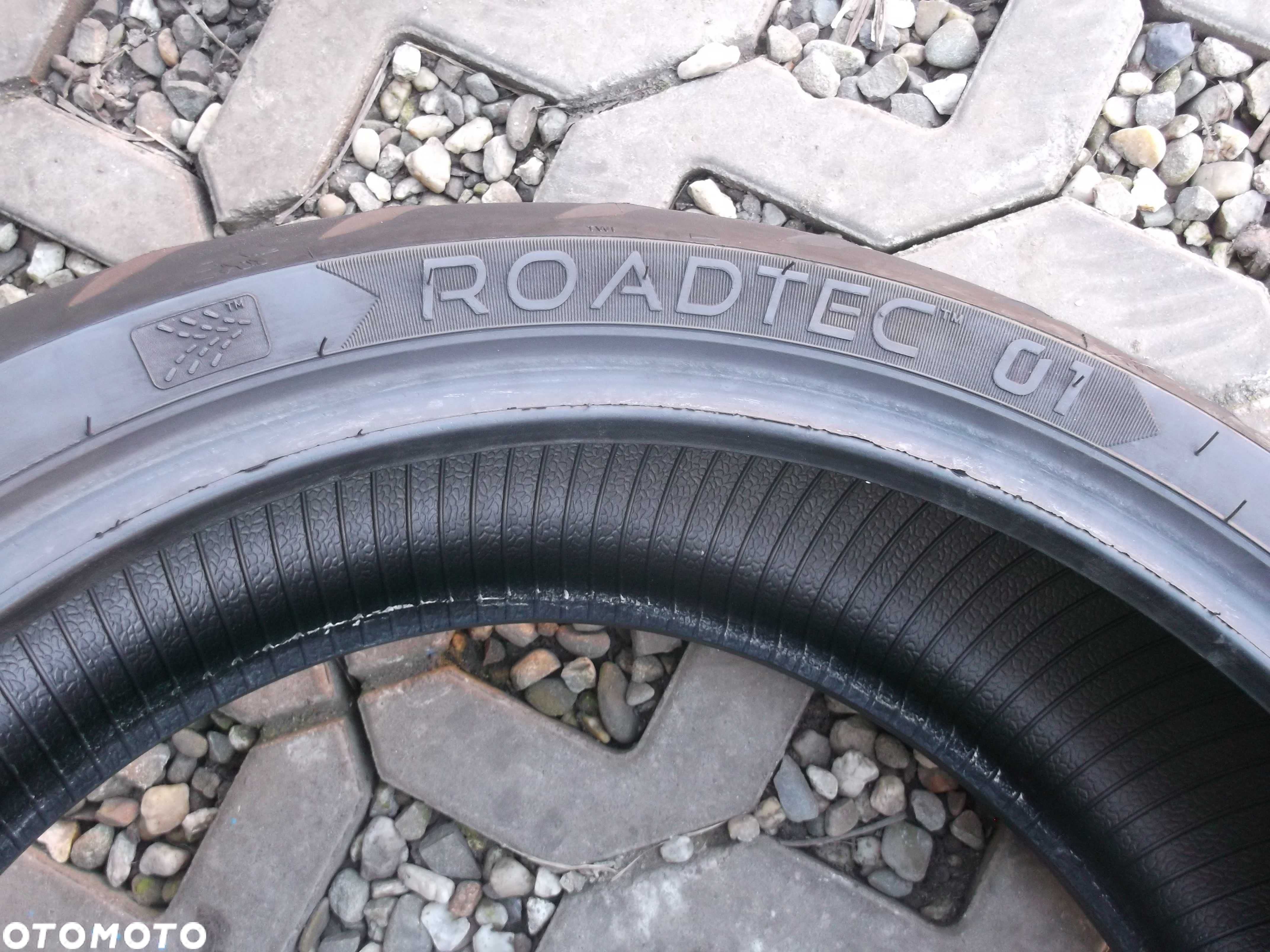 opona 190/50ZR17	73W Metzeler Roadtec 01 dot4516 3,6mm - 6