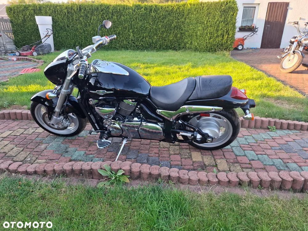Suzuki Boulevard - 4