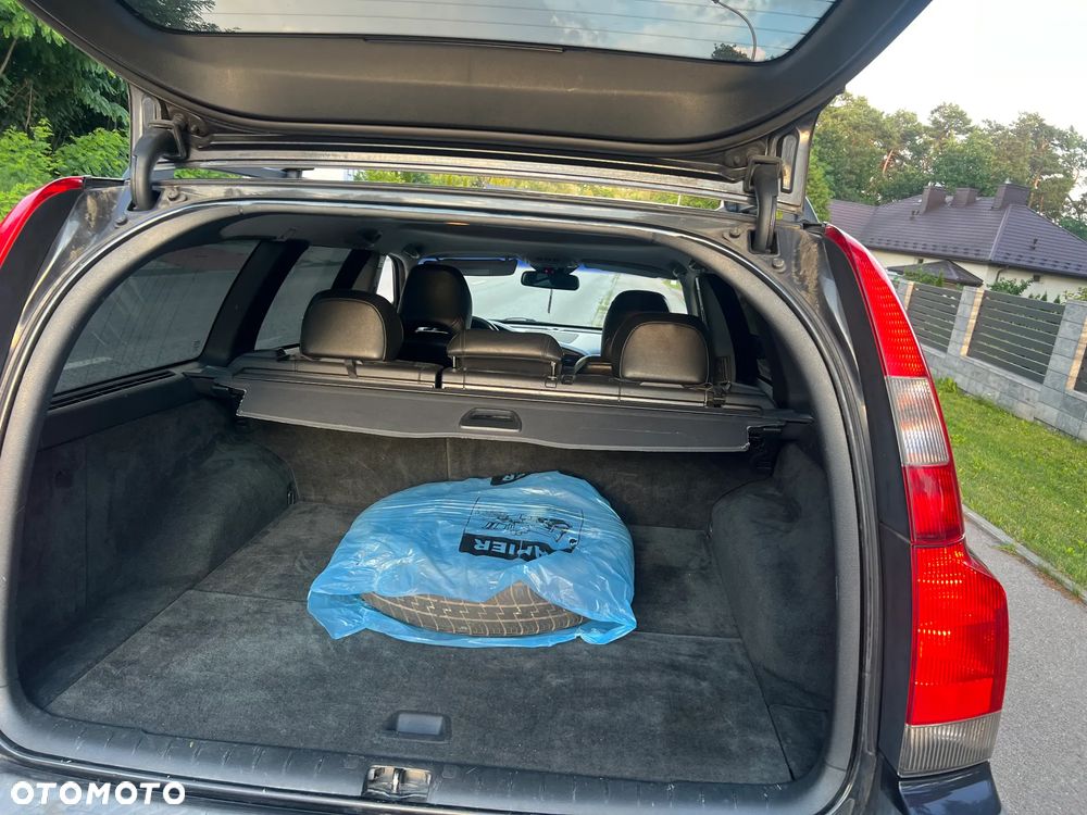 Volvo V70 2.4 Move - 12