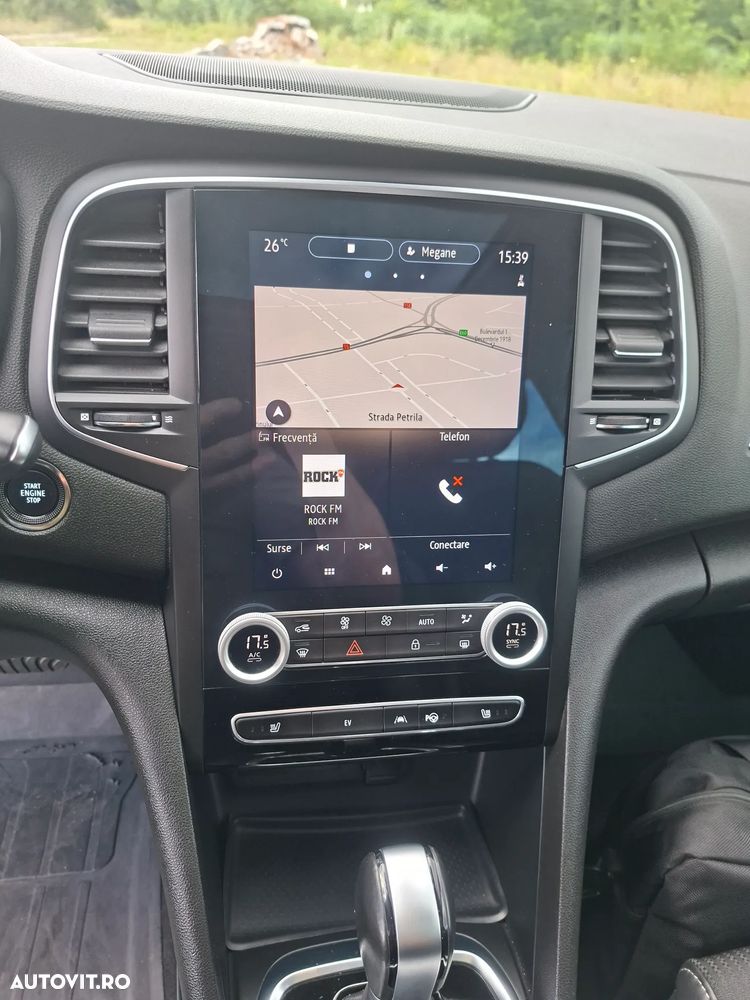 Renault Megane E-TECH 160 BUSINESS EDITION - 10