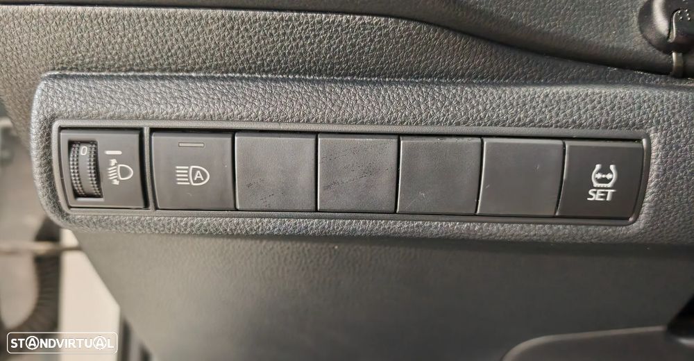 Toyota Corolla - 16