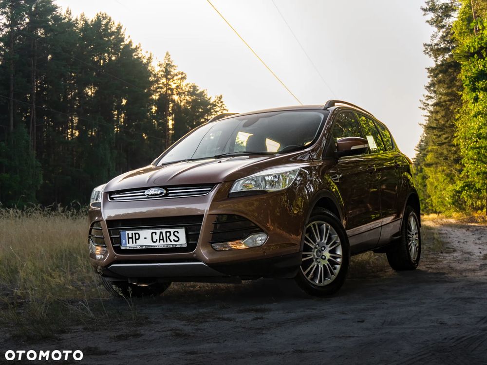 Ford Kuga 2.0 TDCi 2x4 Titanium - 2