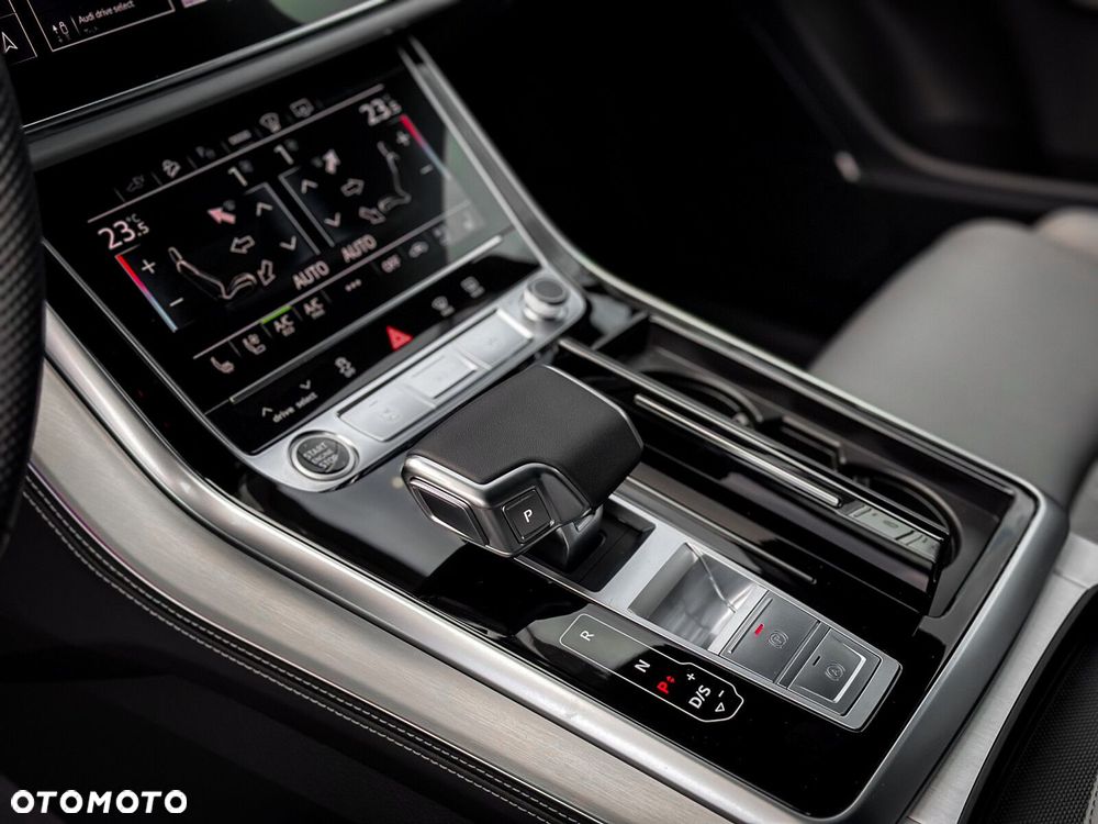 Audi Q7 - 21
