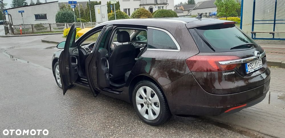 Opel Insignia - 15