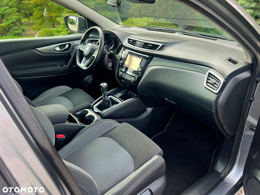 Nissan Qashqai 1.2 DIG-T Tekna+ - 27