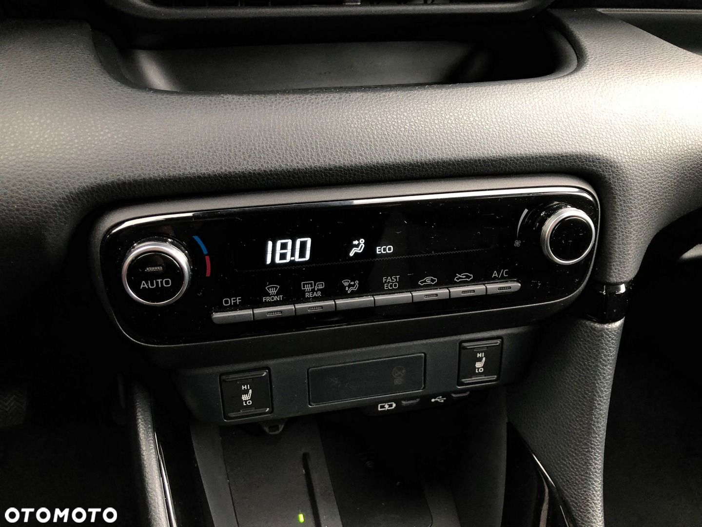 Toyota Yaris - 21