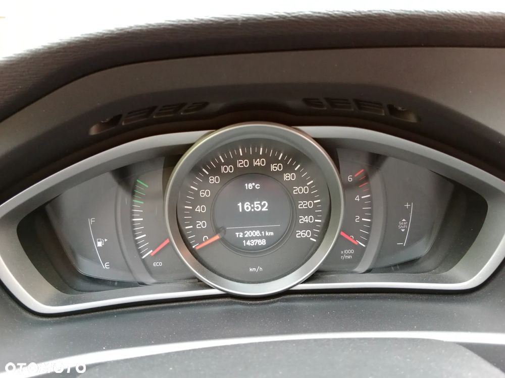 Volvo V40 - 7