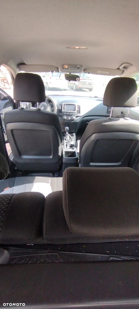 Hyundai i30 - 11