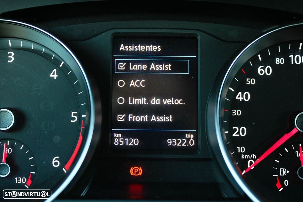 VW Passat Variant 2.0 TDi Business DSG - 7