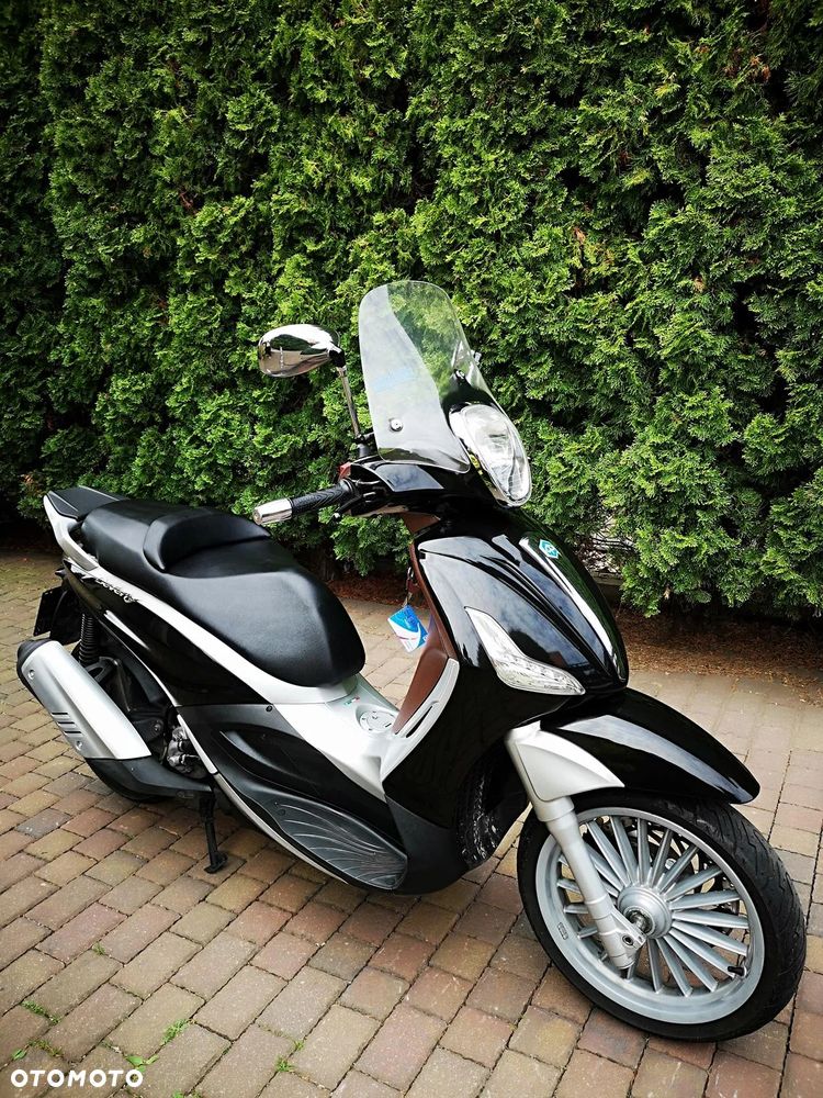 Piaggio Beverly - 33