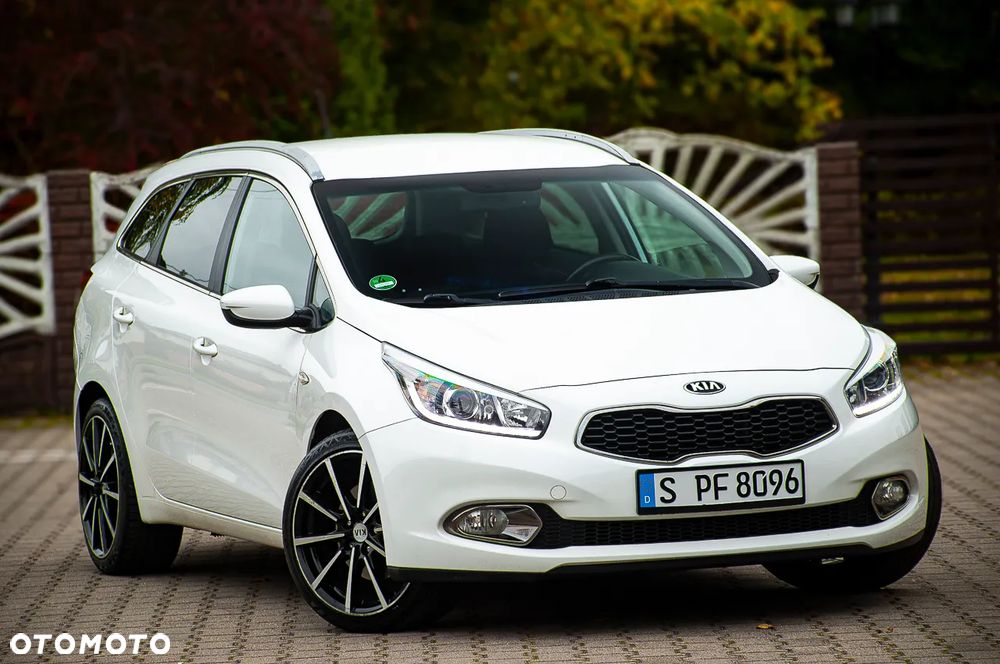 Kia Ceed 2015 photo 2