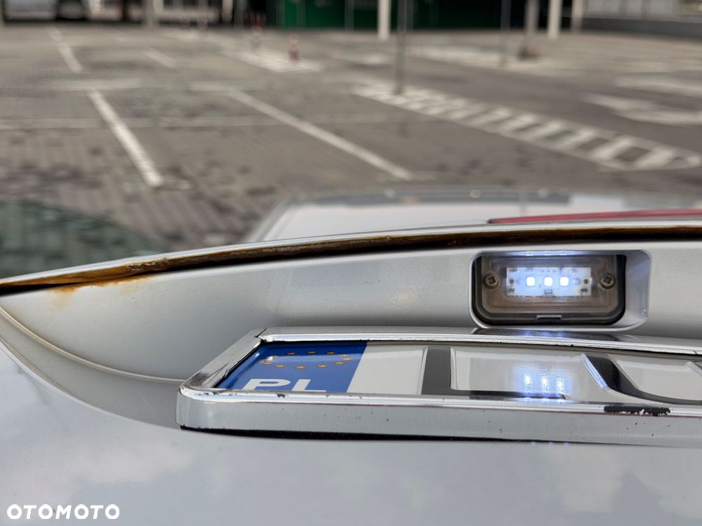 Mercedes-Benz CLK - 25