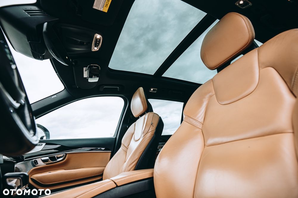 Volvo XC 90 T6 AWD Momentum 7os - 26