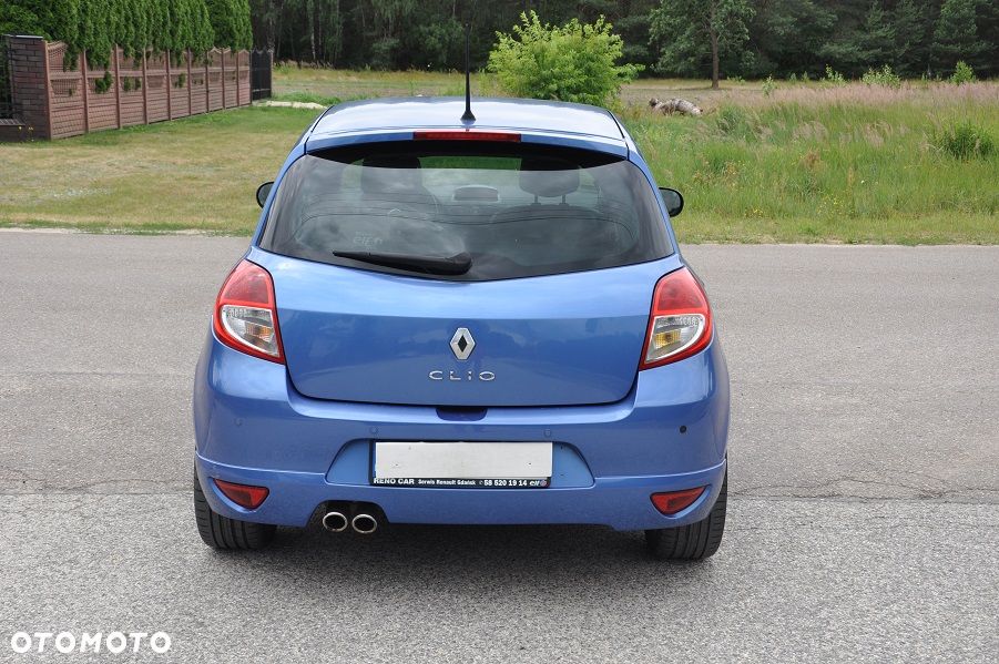 Renault Clio 1.6 16V 130 GT - 5