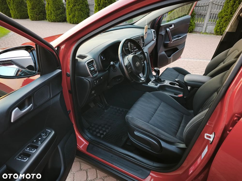 Kia Sportage 1.6 GDI M 2WD - 24