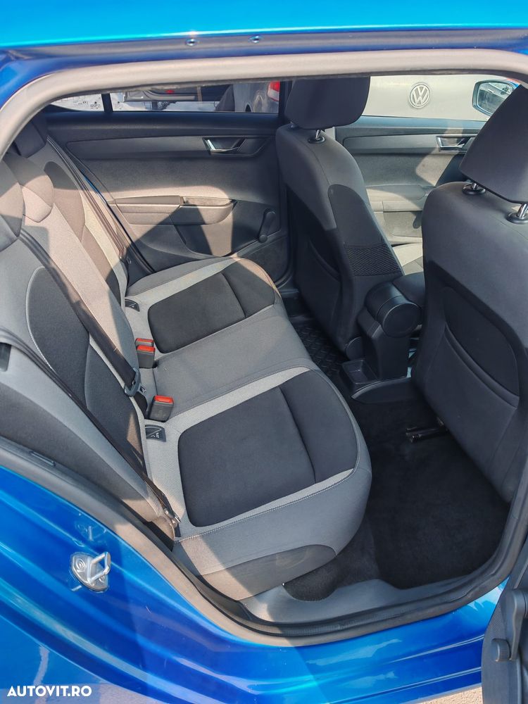 Skoda Fabia 1.0 MPI Style - 4