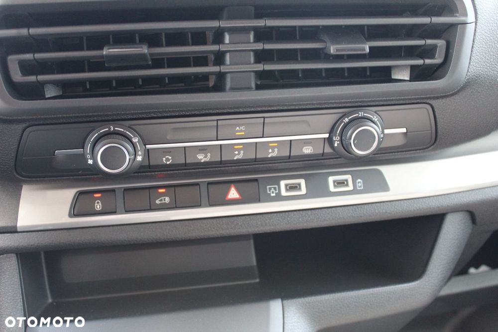 Peugeot Expert - 17