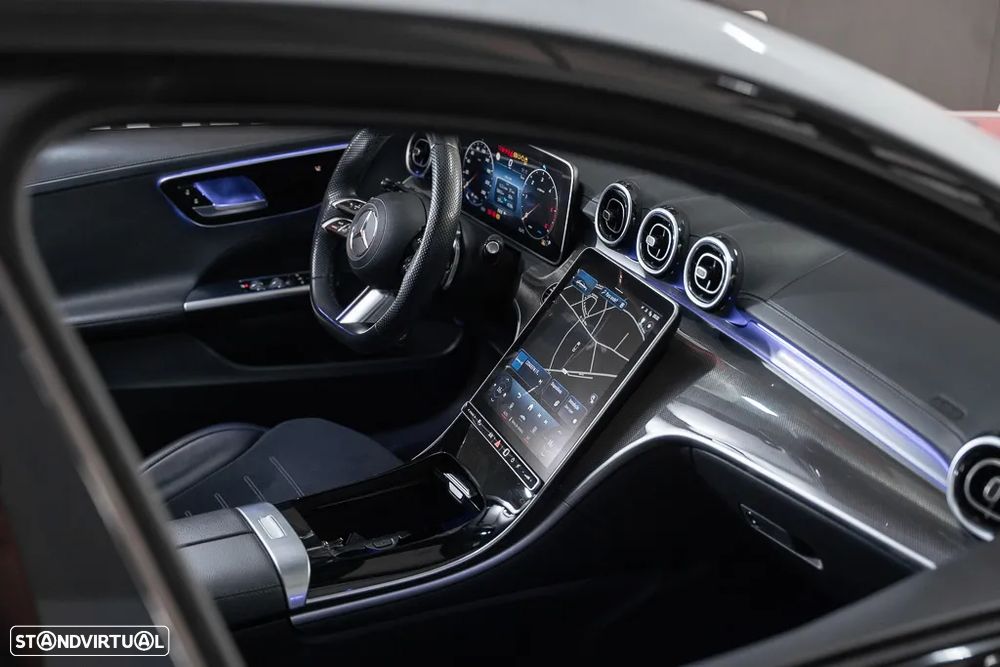 Mercedes-Benz C 300 d AMG Line - 24