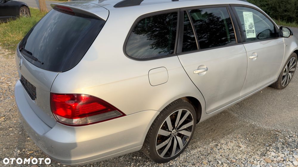 Volkswagen Golf 1.4 TSI BMT Comfortline - 16