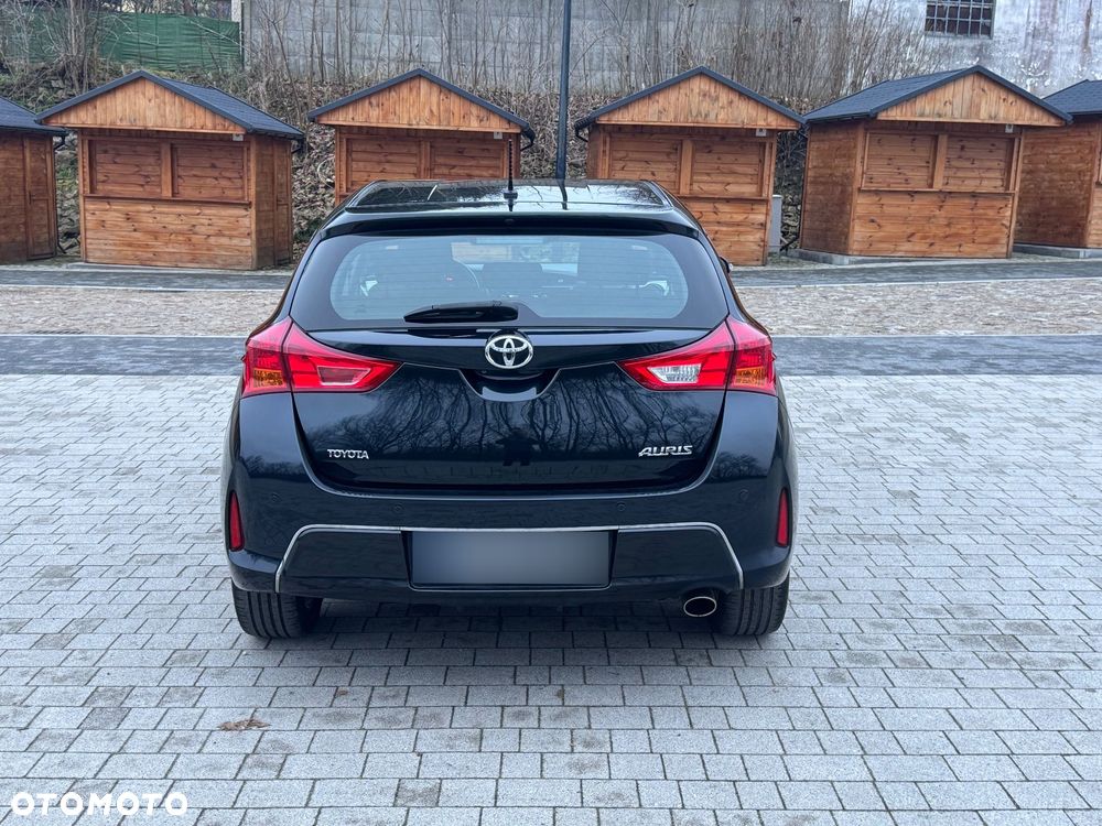 Toyota Auris 1.6 Premium Start - 4
