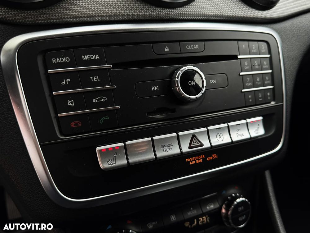 Mercedes-Benz CLA 200 (CDI) d Urban - 23