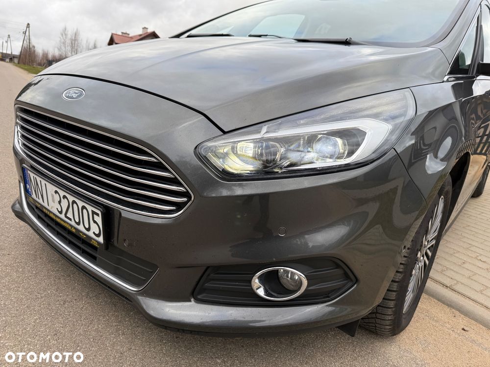 Ford S-Max 1.5 Eco Boost Start-Stopp TITANIUM - 8