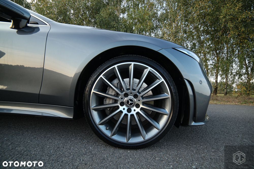 Mercedes-Benz CLS - 12