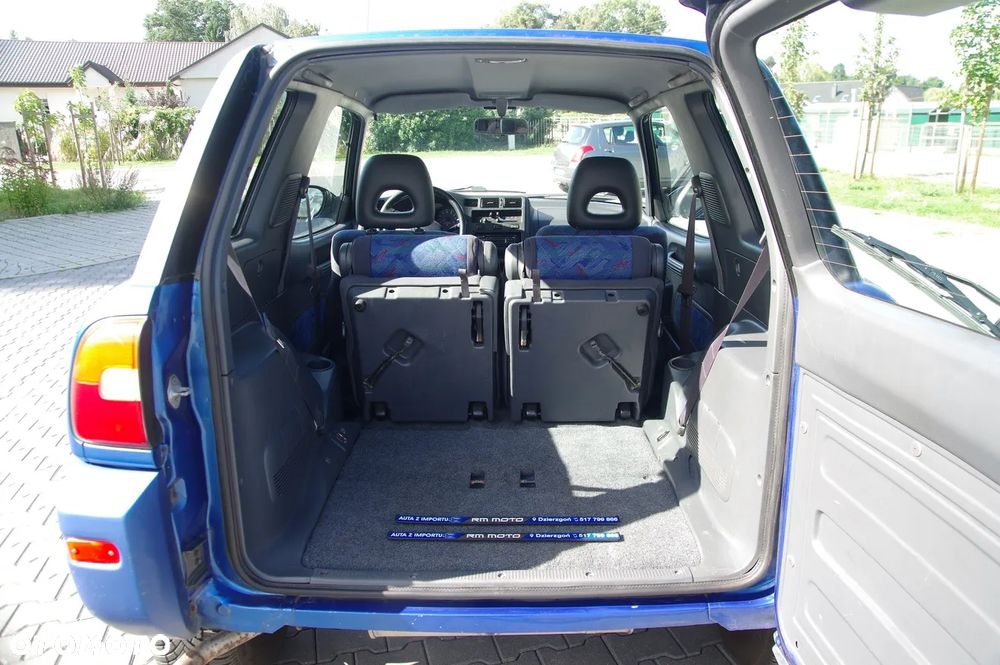 Toyota RAV4 2.0 Special - 22