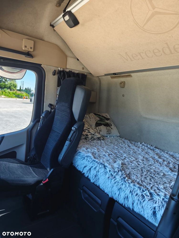 Mercedes-Benz ACTROS - 6
