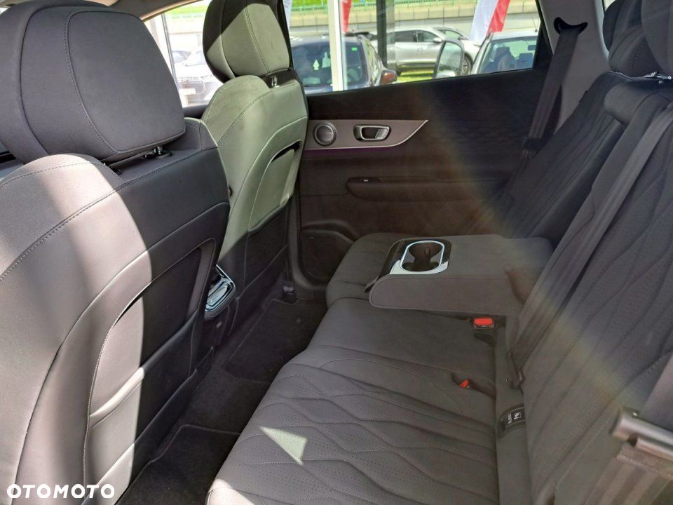 Chery Tiggo 8 - 11