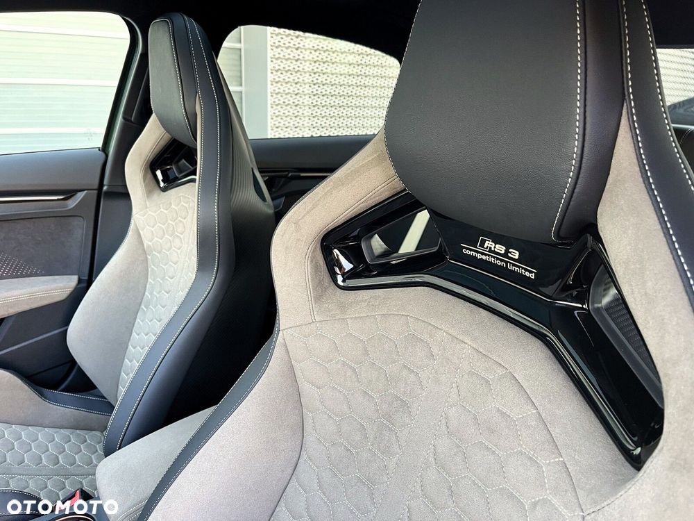 Audi RS3 Limousine - 23